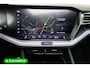 Volkswagen Touareg 3.0 TSi 4MOTION R-line 462 PK | Panoramadak | Luchtvering | Leer | Travel Assist | El.verstelbare stoel met geheugen, Wegklapbare trekhaak, Stoel- stuurverwarming, Keyless, Sfeerverlichting