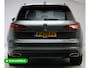 Volkswagen Touareg 3.0 TSi 4MOTION R-line 462 PK | Panoramadak | Luchtvering | Leer | Travel Assist | El.verstelbare stoel met geheugen, Wegklapbare trekhaak, Stoel- stuurverwarming, Keyless, Sfeerverlichting