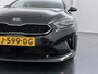 Kia ProCeed 1.4 T-GDI 140PK GT-Line - Panoramadak - Navigatie - Camera - 17 inch LM velgen - LED koplampen - Sportstoelen - Afneembare trekhaak - 12 maanden garantie
