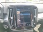 Volvo XC40 1.5 T5 Recharge Business Pro | NL-Auto | Automaat | Plug-In Hybride | Navigatie | 360 Graden Camera | Climate Control | Adaptieve Cruise Control | Stuurwiel en Stoel Verwarming | Elektrische Achterklep | Trekhaak Elektrisch Wegklapbaar | 1e Eigenaar |