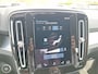 Volvo XC40 1.5 T5 Recharge Business Pro | NL-Auto | Automaat | Plug-In Hybride | Navigatie | 360 Graden Camera | Climate Control | Adaptieve Cruise Control | Stuurwiel en Stoel Verwarming | Elektrische Achterklep | Trekhaak Elektrisch Wegklapbaar | 1e Eigenaar |