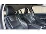 Volvo V60 1.6 150pk T3 Summum Airco Stoelverw Xenon Leder Cruise *NL auto* 17 inch LM Pdc Navi *290923km*