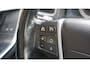 Volvo V60 1.6 150pk T3 Summum Airco Stoelverw Xenon Leder Cruise *NL auto* 17 inch LM Pdc Navi *290923km*