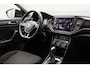 Volkswagen T-Roc 1.5 TSI 2019 | Airco | Trekhaak | Navigatie | Stoelverwarming | DAB Radio | Apple/Android Carplay | Boekjes | Onderhoudshistorie | 2 Sleutels