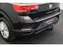 Volkswagen T-Roc 1.5 TSI 2019 | Airco | Trekhaak | Navigatie | Stoelverwarming | DAB Radio | Apple/Android Carplay | Boekjes | Onderhoudshistorie | 2 Sleutels