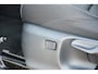 Toyota Yaris 1.5 Hybrid 115 Dynamic Limited Automaat 116pk | Dodehoek detectie | Parkeersensoren vóór & achter | Voorstoelen verwarmd |