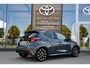 Toyota Yaris 1.5 Hybrid 115 Dynamic Limited Automaat 116pk | Dodehoek detectie | Parkeersensoren vóór & achter | Voorstoelen verwarmd |