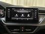 Skoda Kamiq 1.0 TSI 110pk DSG Business Edition Parkeersensoren Stoelverwarming Trekhaak Virtual Cockpit