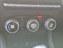 Renault Captur 1.6 E-Tech Plug-in Hybrid 160 Business | Navigatie | Climate Control | Trekhaak | Cruise Control | Parkeercamera