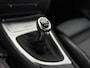BMW 1-Serie Coupé 135i High Executive | Origineel NL | Handgeschakeld | 18" Velgen | Stoelverwarming | Clima | Navi | PDC | Cruise