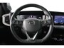 Opel Mokka-e Electric Level 5 50 kWh | SOH 100% | Dealer Onderhouden! | 1e Eigenaar! | Warmtepomp | Stoel/Stuurverwarming | Clima | Camera | Cruise Adaptive | BLIS | Alcantara