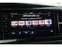 Volkswagen Transporter 2.0 TDI L2H1 28 Bulli 150PK / 110kW DSG, NL auto, 1e eigenaar dealeronderhouden en door ons geleverd, digital cockpit pro, adaptieve cruise control (ACC), achteruitrijcamera (Rear View), elektrisch verstel-, verwarm- en inklapbare buitenspiegels, verwarmbare voorstoelen, parkeersensoren voor en achter (PDC), lederen bekleding, multifunctioneel lederen stuurwiel, achterklep, zijschuifdeur rechts, LED verlichting etc.