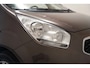 Kia Venga 1.6 CVVT DynamicLine Aut. [ Camera Half Leder PDC Navi ]
