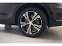 Volvo XC40 T4 Recharge R-Design [ Panorama Trekhaak Stoel-en stuurverwarming ]