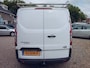 Ford Transit Custom 270 2.2 TDCI L1H1 Trend - Airco - Navigatie - 6 Bak - 3 Zits