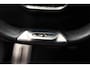Peugeot 3008 1.6 HYbrid 225pk GT Aut. [ LED Trekhaak Apple/Android Keyless ]
