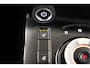 Kia Niro EV e-Niro DynamicLine 64.8 kWh 3-fase [ Navi Adapt.cruise Camera Stoel-en stuurverwarming ]