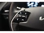 Kia Niro EV e-Niro DynamicLine 64.8 kWh 3-fase [ Navi Adapt.cruise Camera Stoel-en stuurverwarming ]