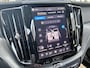 Volvo XC60 T6 350PK Plug-in hybrid AWD Plus Black Edition | Trekhaak | BLIS | ACC | PDC V+A | Camera Achter | Elektr. Stoelen | Carplay
