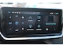 Peugeot e-208 Business | 10" HD-touchscreen met PEUGEOT i-Connect® Advanced Navigatie | 10" touchscreen met DAB+ radio en Wireless Mirror Screen (Apple CarPlay / Android Auto ) | Armsteunen portierpanelen vóór en achter in grijs Baladin