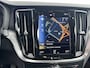 Volvo V60 T6 Recharge R-Design | 19" | Lederen bekleding | Keyless | Elektr. Achterklep | Navigatie |
