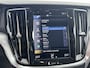 Volvo V60 T6 Recharge R-Design | 19" | Lederen bekleding | Keyless | Elektr. Achterklep | Navigatie |