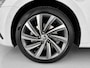 Skoda Octavia Combi 1.4 TSI 204pk DSG iV PHEV Business Edition Plus / Panorama dak / Achteruitrij camera / Stoelverwarming voor + achter / 18'' LMV P4