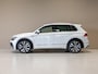 Volkswagen Tiguan 1.5 TSI ACT R-Line Highline / 150pk / Panorama dak / Trekhaak / NAP / Stoelverwarming / Voorruit verwarming /
