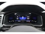 Volkswagen Polo 1.0 TSI Life Virtual 16 inch LMV Parkeersensor Carplay & Android Navigatie Adaptive Cruise Donkere Ramen