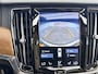 Volvo V90 T4 Inscription | 18" | Panoramadak | Head-Up | Trekhaak | Keyless | Elektr. verst. Stoelen |  DAB+ | Parkeercamera | Elektr. Achterklep