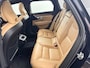 Volvo V90 T4 Inscription | 18" | Panoramadak | Head-Up | Trekhaak | Keyless | Elektr. verst. Stoelen |  DAB+ | Parkeercamera | Elektr. Achterklep