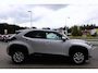 Toyota Yaris Cross 1.5 Hybrid 115 DYNAMIC STOEL/STUURVERW KEYLESS 17'' LM-VELGEN CLIMA NAVI CAMERA APPLE/ANDROID AD-CRUISE PRIVACY GLASS