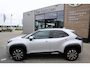 Toyota Yaris Cross 1.5 Hybrid 115 DYNAMIC STOEL/STUURVERW KEYLESS 17'' LM-VELGEN CLIMA NAVI CAMERA APPLE/ANDROID AD-CRUISE PRIVACY GLASS