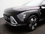 Hyundai Kona 1.6 GDI HEV Premium Sky | Panoramadak | Stoelverkoeling | 360 Camera | Bose Audio | Adaptieve Cruise Control | Climate Control | ACTIEPRIJS, VRAAG NAAR DE VOORWAARDEN |