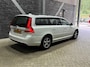 Volvo V70 2.0 D2 Dynamic Edition | Automaat | Stoelverwarming | PDC V+A | Xenon | Verwarmde voorruit