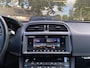 Jaguar F-Pace 3.0 S AWD 30d | Stoelventilatie + Verwarming | Panoramadak | Stuurwielverwarming | Stoelgeheugen | Navigatie | Keyless | HUD |