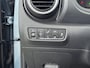 Hyundai Kona Electric EV Premium 64 kWh | Stoelverwarming & verkoeling | Achteruitrij camera | Navigatie | Adaptive cruise | Side skirts | All season banden |
