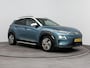 Hyundai Kona Electric EV Premium 64 kWh | Stoelverwarming & verkoeling | Achteruitrij camera | Navigatie | Adaptive cruise | Side skirts | All season banden |