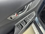 Hyundai Kona Electric EV Premium 64 kWh | Stoelverwarming & verkoeling | Achteruitrij camera | Navigatie | Adaptive cruise | Side skirts | All season banden |