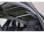 Volvo XC60 T6 Recharge AWD Ultra Dark - Panorama/schuifdak - Luchtvering - IntelliSafe Assist & Surround - 360º Camera - Harman Kardon audio - Adaptieve LED koplampen - Verwarmde voorstoelen, stuur & achterbank - Parkeersensoren voor & achter - Elektr. bedienb. voorstoelen met geheugen - Head up display - Draadloze tel. lader - Extra getint glas - Inklapbare trekhaak - 20'' LMV