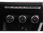 Renault Clio 1.0 TCe 90 Evolution 16 inch LMV Navigatie Carplay Android Airco Cruise Control LED Donkere Ramen Parkeersensor Rijstrooksensor