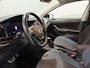 Volkswagen Polo 1.0 TSI Highline - Automaat - Navi / Bluetooth / Parksens.