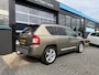 Jeep Compass 2.4 Limited Airco leder Cruise pdc 18inch Trekhaak Stoelverw geheel dealer onderhouden!! Zeer mooie auto