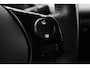 Toyota Aygo 1.0 VVT-i x-joy | Apple Carplay / Android Auto | Clima | Camera | 15 inch | Bluetooth | DAB | Privacy glas