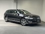 Volkswagen Passat Variant 1.5 TSI 3x R-line | TREKHAAK | LEDER | 1e-EIG |