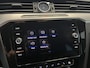 Volkswagen Passat Variant 1.5 TSI 3x R-line | TREKHAAK | LEDER | 1e-EIG |