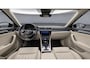 Skoda Superb Combi 1.4 TSI 218pk iV DSG Style / Panorama dak / Leder / App. Connect / Achteruitrijcamera / Interieur voorverwarming