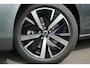 Volkswagen Passat Variant Business - eHybrid | 'App-Connect' draadloze smartphone integratie | Afstandscontrolesysteem (Front Assist) | Automatische afstandsregeling (Adaptive Cruise Control)
