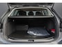 Volkswagen Passat Variant Business - eHybrid | 'App-Connect' draadloze smartphone integratie | Afstandscontrolesysteem (Front Assist) | Automatische afstandsregeling (Adaptive Cruise Control)