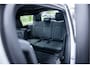 Land Rover Defender 130 3.0 P400 130 X-Dynamic SE 8-p ** Panodak ** Trekhaak ** Meridian ** Treeplanken ** URBAN ** Memory ** 23 inch ** Ventilatie